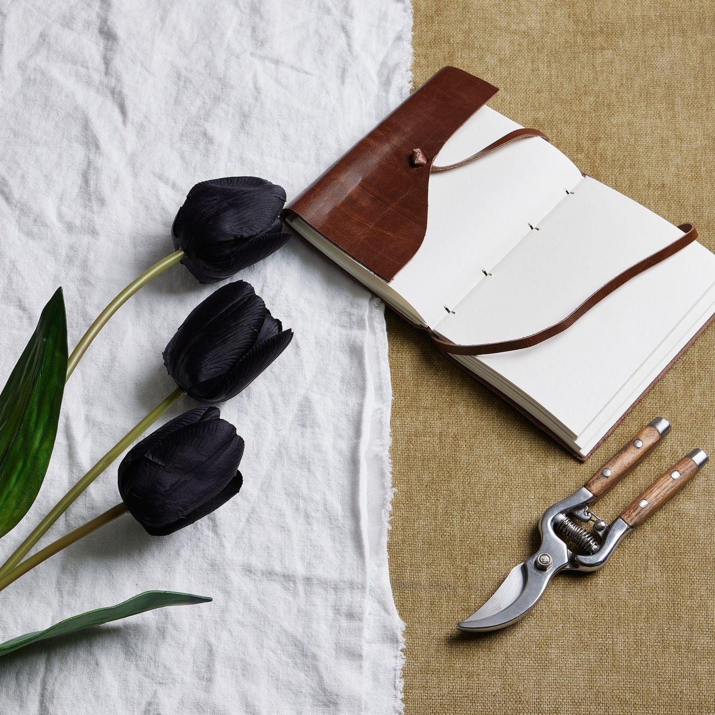 Tall Black Triple Tulip Stem - Eudemonia Home Goods